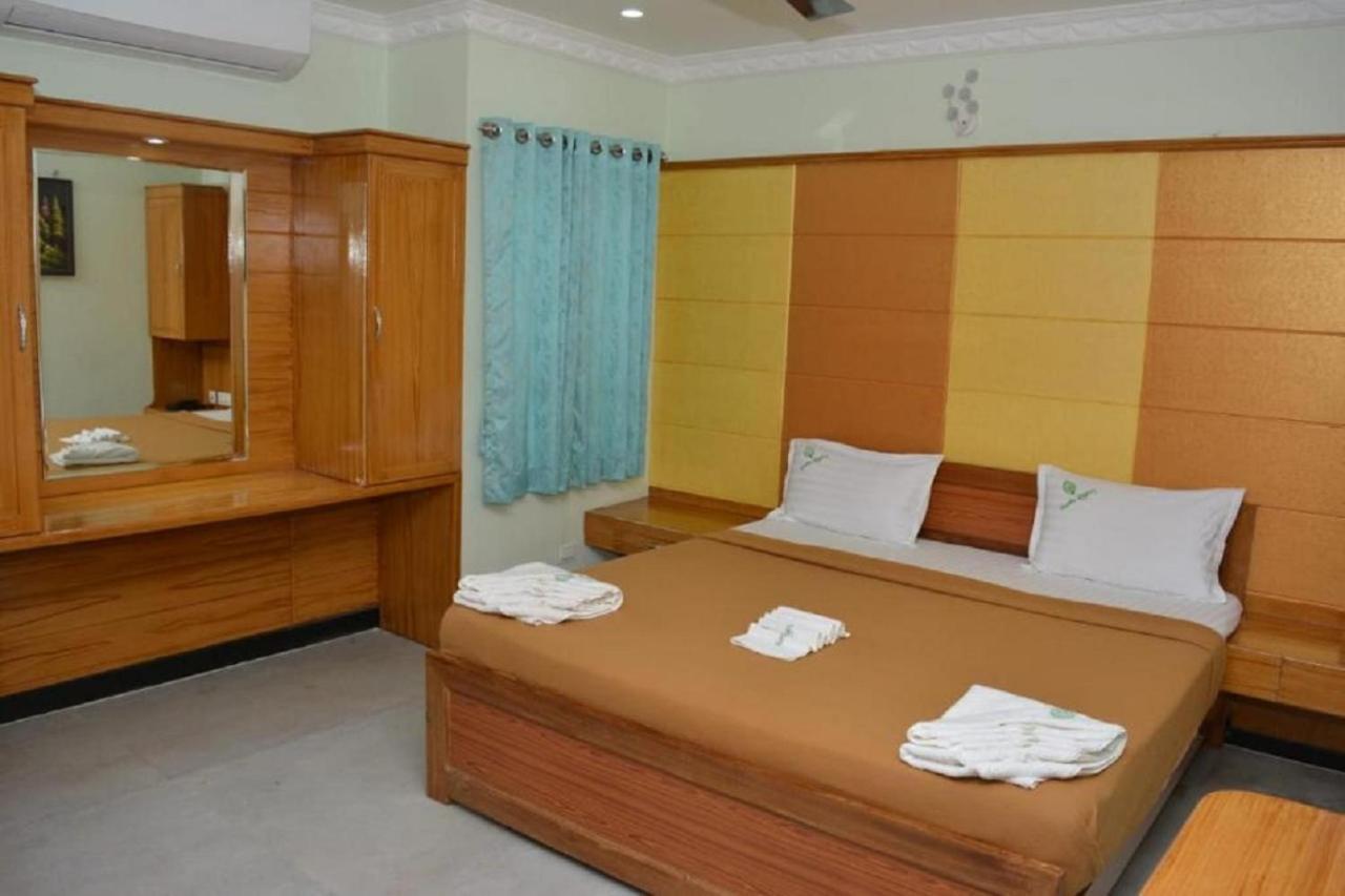 Skantha Regency Tiruchchendūr Extérieur photo