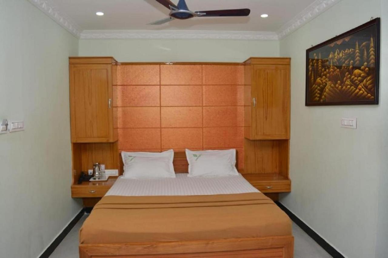 Skantha Regency Tiruchchendūr Extérieur photo